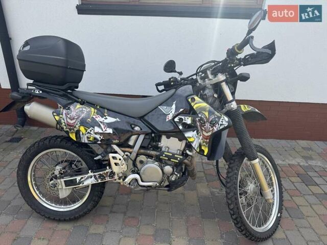 Сузуки DR-Z 400SM, объемом двигателя 0 л и пробегом 29 тыс. км за 4800 $, фото 6 на Automoto.ua
