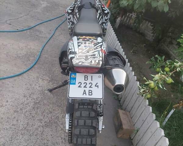Сузуки DR-Z 400SM, объемом двигателя 0 л и пробегом 29 тыс. км за 6000 $, фото 1 на Automoto.ua