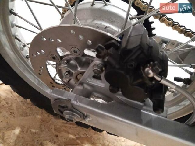 Синий Сузуки DR 800, объемом двигателя 0.78 л и пробегом 1 тыс. км за 4000 $, фото 12 на Automoto.ua