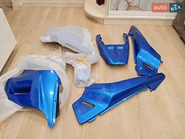 Синий Сузуки DR 800, объемом двигателя 0.78 л и пробегом 1 тыс. км за 4000 $, фото 9 на Automoto.ua