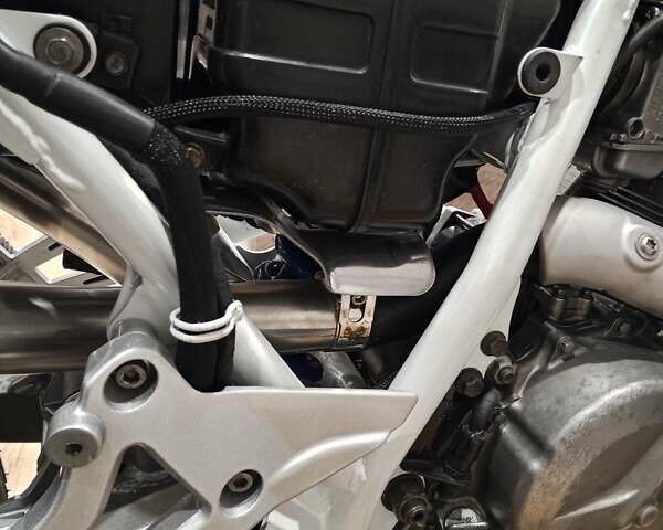 Синий Сузуки DR 800, объемом двигателя 0.78 л и пробегом 1 тыс. км за 4000 $, фото 11 на Automoto.ua