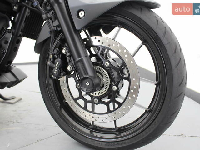 Черный Сузуки Gixxer 150, объемом двигателя 0.25 л и пробегом 20 тыс. км за 3100 $, фото 25 на Automoto.ua