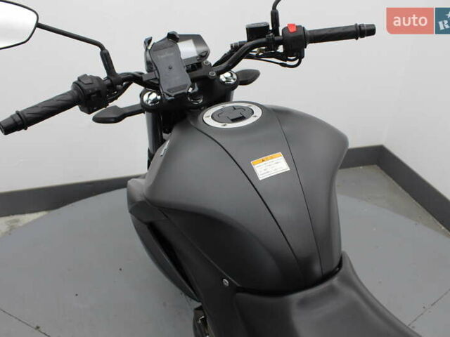 Черный Сузуки Gixxer 150, объемом двигателя 0.25 л и пробегом 20 тыс. км за 3100 $, фото 15 на Automoto.ua