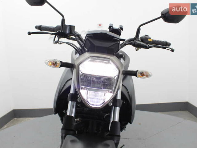 Черный Сузуки Gixxer 150, объемом двигателя 0.25 л и пробегом 20 тыс. км за 3100 $, фото 18 на Automoto.ua