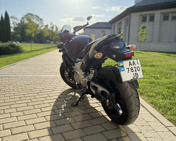 Чорний Сузукі Gladius 650, об'ємом двигуна 0.65 л та пробігом 65 тис. км за 4200 $, фото 7 на Automoto.ua