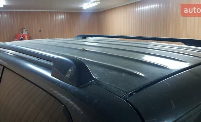 Черный Сузуки Grand Vitara XL7, объемом двигателя 0 л и пробегом 180 тыс. км за 2500 $, фото 9 на Automoto.ua