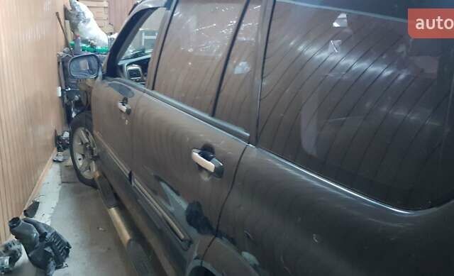 Черный Сузуки Grand Vitara XL7, объемом двигателя 0 л и пробегом 180 тыс. км за 2500 $, фото 12 на Automoto.ua