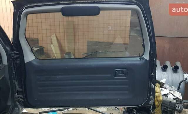 Черный Сузуки Grand Vitara XL7, объемом двигателя 0 л и пробегом 180 тыс. км за 2500 $, фото 14 на Automoto.ua