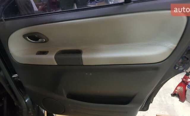 Черный Сузуки Grand Vitara XL7, объемом двигателя 0 л и пробегом 180 тыс. км за 2500 $, фото 17 на Automoto.ua