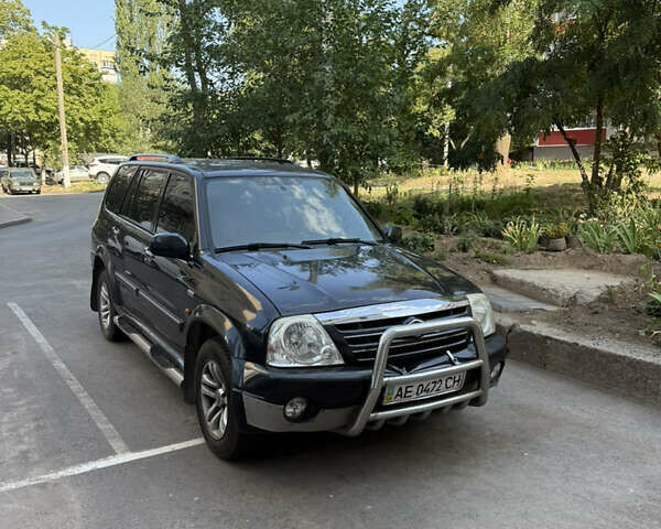 Черный Сузуки Grand Vitara XL7, объемом двигателя 2.7 л и пробегом 270 тыс. км за 4500 $, фото 4 на Automoto.ua