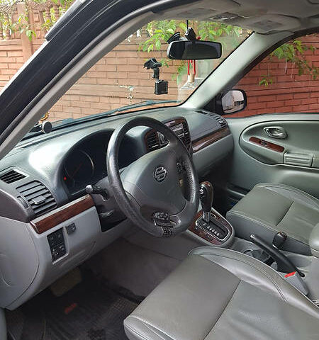 Черный Сузуки Grand Vitara XL7, объемом двигателя 2.7 л и пробегом 250 тыс. км за 6000 $, фото 14 на Automoto.ua