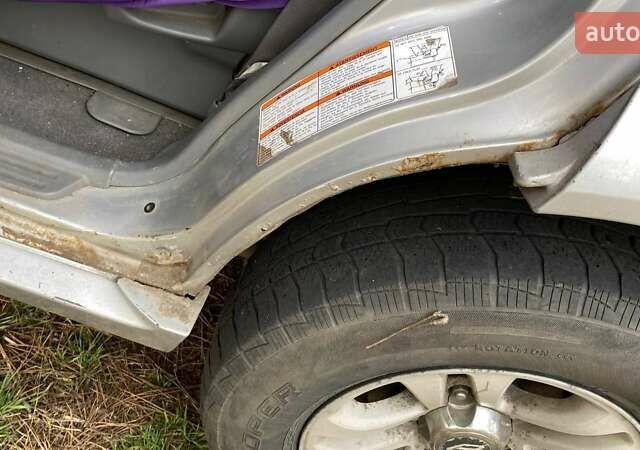 Сірий Сузукі Grand Vitara XL7, об'ємом двигуна 0 л та пробігом 247 тис. км за 5500 $, фото 2 на Automoto.ua