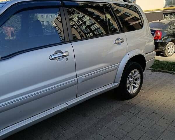 Сірий Сузукі Grand Vitara XL7, об'ємом двигуна 2.7 л та пробігом 325 тис. км за 6250 $, фото 3 на Automoto.ua