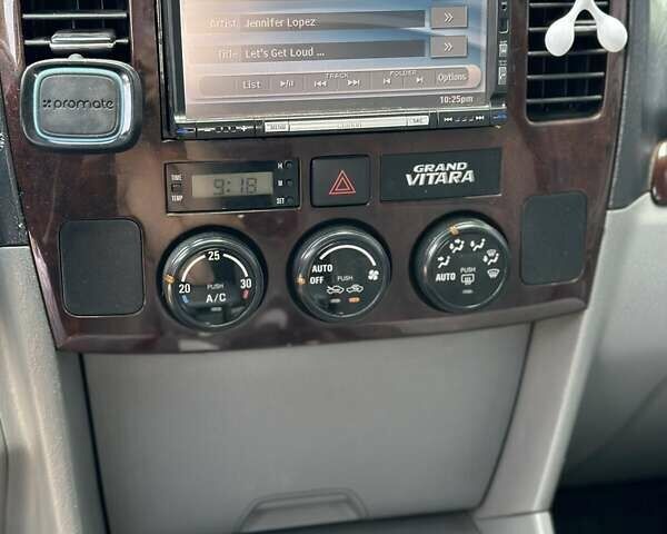 Синий Сузуки Grand Vitara XL7, объемом двигателя 2.7 л и пробегом 209 тыс. км за 6000 $, фото 20 на Automoto.ua