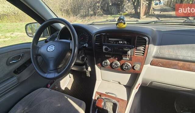 Зеленый Сузуки Grand Vitara XL7, объемом двигателя 2 л и пробегом 314 тыс. км за 3500 $, фото 5 на Automoto.ua