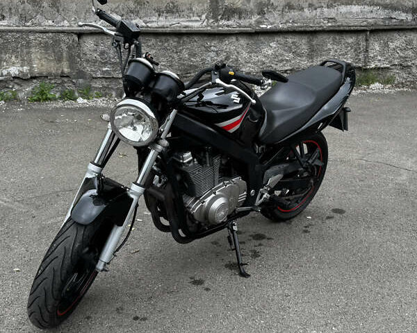 Черный Сузуки GS 500, объемом двигателя 0.5 л и пробегом 38 тыс. км за 2500 $, фото 11 на Automoto.ua