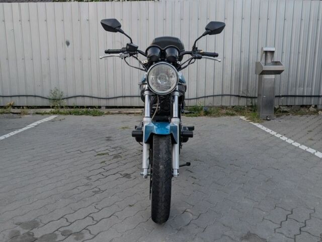 Сузуки GS 500, объемом двигателя 0.5 л и пробегом 0 тыс. км за 2000 $, фото 2 на Automoto.ua