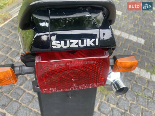 Черный Сузуки GS 500E, объемом двигателя 0 л и пробегом 27 тыс. км за 2499 $, фото 5 на Automoto.ua