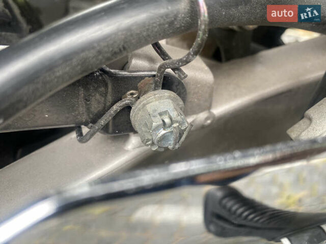 Черный Сузуки GS 500E, объемом двигателя 0 л и пробегом 27 тыс. км за 2499 $, фото 8 на Automoto.ua