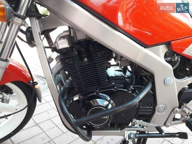 Червоний Сузукі GS 500E, об'ємом двигуна 0.48 л та пробігом 30 тис. км за 2300 $, фото 5 на Automoto.ua