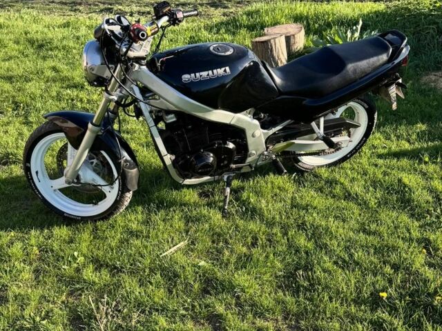 Сузуки GS 500E, объемом двигателя 0.5 л и пробегом 0 тыс. км за 1295 $, фото 7 на Automoto.ua