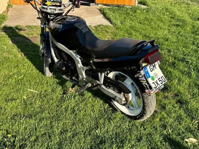 Сузуки GS 500E, объемом двигателя 0.5 л и пробегом 0 тыс. км за 1295 $, фото 3 на Automoto.ua
