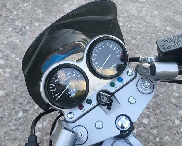 Сузуки GS 500E 1999 в Овруче на Automoto.ua Синий Сузуки GS 500E, объемом двигателя 0 л и пробегом 35 тыс. км за 2300 $, фото 6 на Automoto.ua