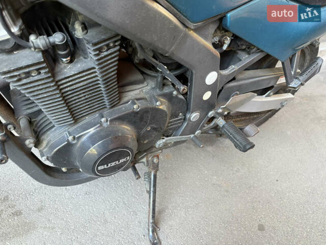 Синий Сузуки GS 500E, объемом двигателя 0.49 л и пробегом 32 тыс. км за 1700 $, фото 11 на Automoto.ua