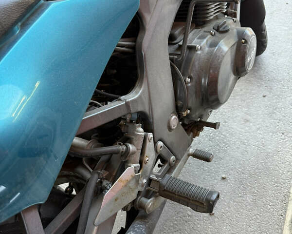 Синий Сузуки GS 500E, объемом двигателя 0.49 л и пробегом 32 тыс. км за 1700 $, фото 9 на Automoto.ua