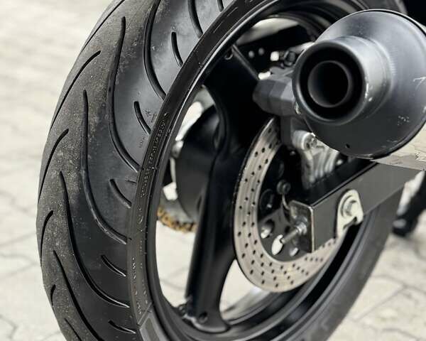 Чорний Сузукі GS 500F, об'ємом двигуна 0.5 л та пробігом 27 тис. км за 3199 $, фото 20 на Automoto.ua