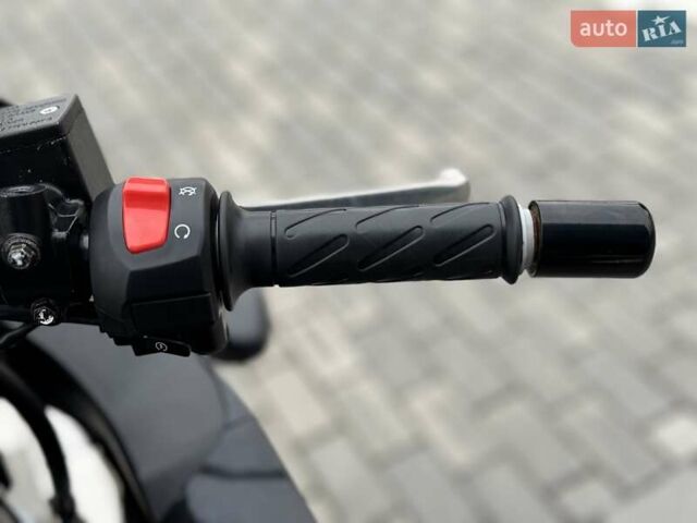 Чорний Сузукі GS 500F, об'ємом двигуна 0.5 л та пробігом 27 тис. км за 3199 $, фото 22 на Automoto.ua