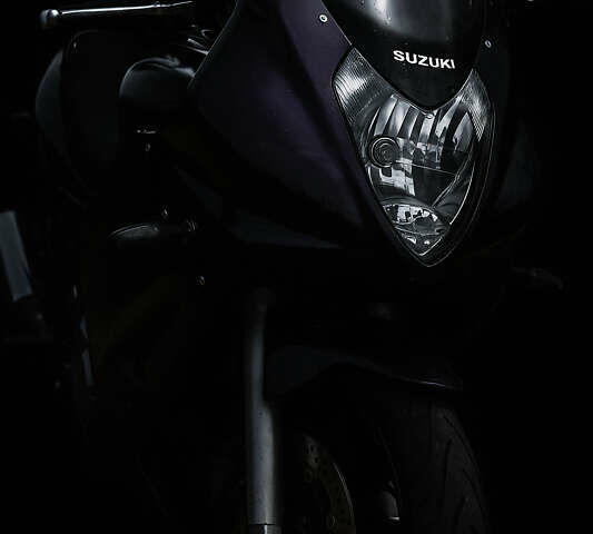 Фиолетовый Сузуки GS 500F, объемом двигателя 0 л и пробегом 840 тыс. км за 3000 $, фото 6 на Automoto.ua