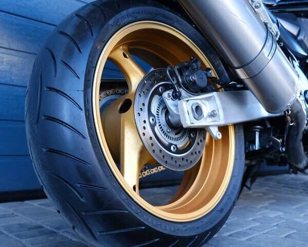 Чорний Сузукі GSF 1200S Bandit, об'ємом двигуна 1.2 л та пробігом 36 тис. км за 5500 $, фото 7 на Automoto.ua