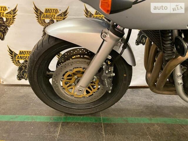 Сірий Сузукі GSF 1200S Bandit, об'ємом двигуна 0 л та пробігом 19 тис. км за 4500 $, фото 7 на Automoto.ua