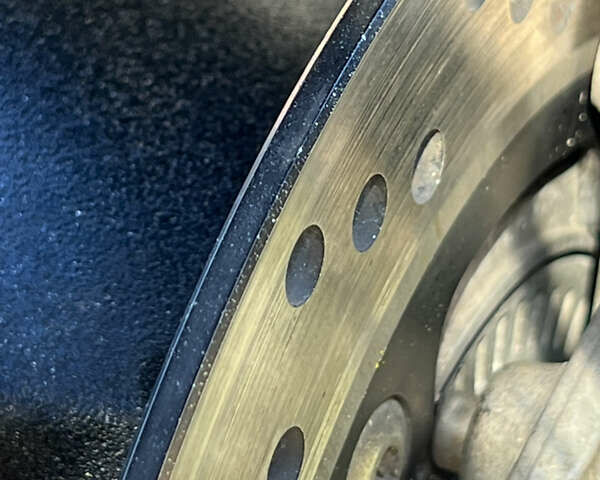 Красный Сузуки GSF 1250, объемом двигателя 1.25 л и пробегом 37 тыс. км за 5600 $, фото 16 на Automoto.ua