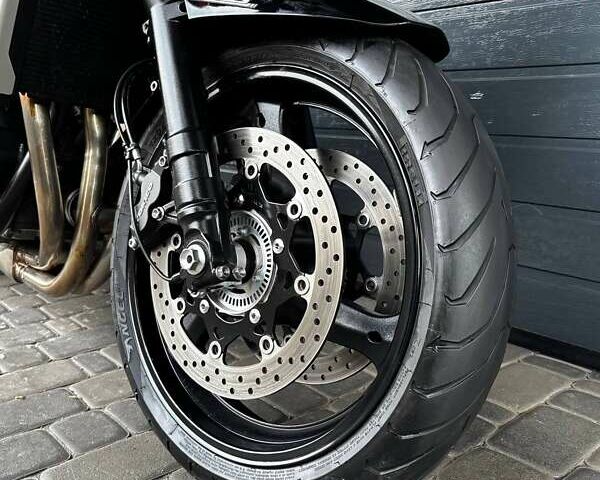 Черный Сузуки GSF 1250S, объемом двигателя 1.25 л и пробегом 35 тыс. км за 6300 $, фото 7 на Automoto.ua