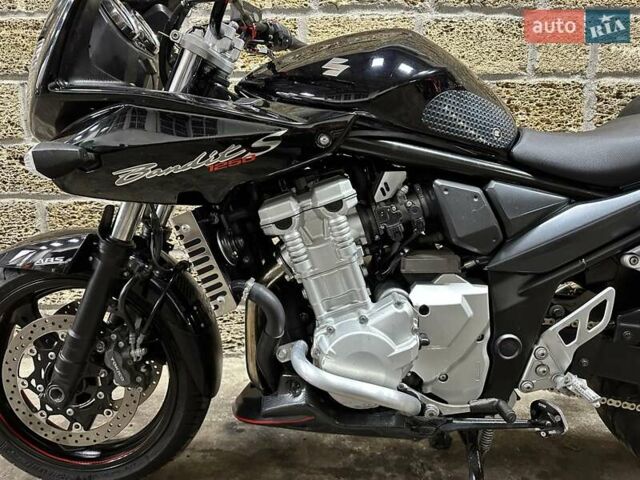 Сузуки GSF 1250S, объемом двигателя 1.25 л и пробегом 40 тыс. км за 5900 $, фото 2 на Automoto.ua