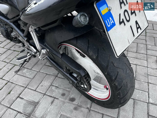 Черный Сузуки GSF 400 Bandit, объемом двигателя 0.4 л и пробегом 47 тыс. км за 2100 $, фото 10 на Automoto.ua