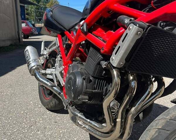 Черный Сузуки GSF 400 Bandit, объемом двигателя 0.4 л и пробегом 15 тыс. км за 3000 $, фото 1 на Automoto.ua