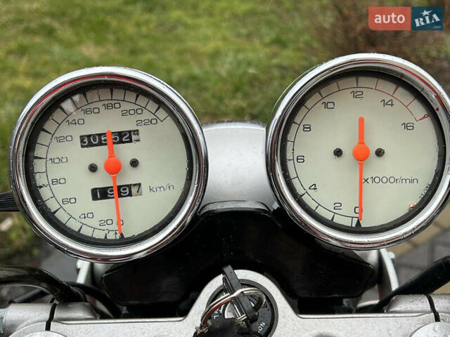 Сузуки GSF 400 Bandit, объемом двигателя 0.4 л и пробегом 35 тыс. км за 3000 $, фото 7 на Automoto.ua