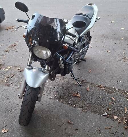 Синий Сузуки GSF 400 Bandit, объемом двигателя 0.38 л и пробегом 39 тыс. км за 2500 $, фото 4 на Automoto.ua