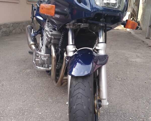 Сузуки GSF 600 Bandit, объемом двигателя 0 л и пробегом 21 тыс. км за 3800 $, фото 3 на Automoto.ua