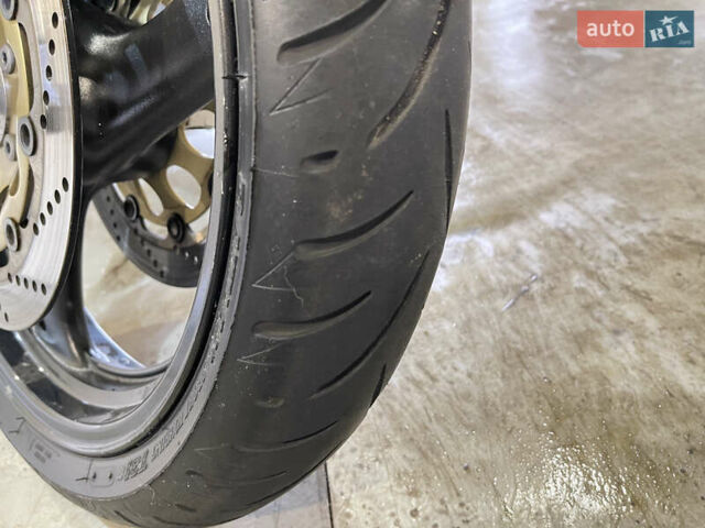 Зеленый Сузуки GSF 600 Bandit, объемом двигателя 0.6 л и пробегом 27 тыс. км за 3550 $, фото 8 на Automoto.ua