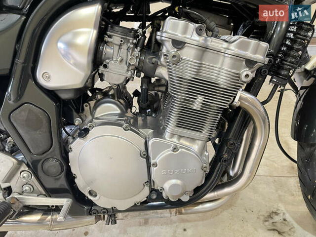 Зеленый Сузуки GSF 600 Bandit, объемом двигателя 0.6 л и пробегом 27 тыс. км за 3550 $, фото 6 на Automoto.ua