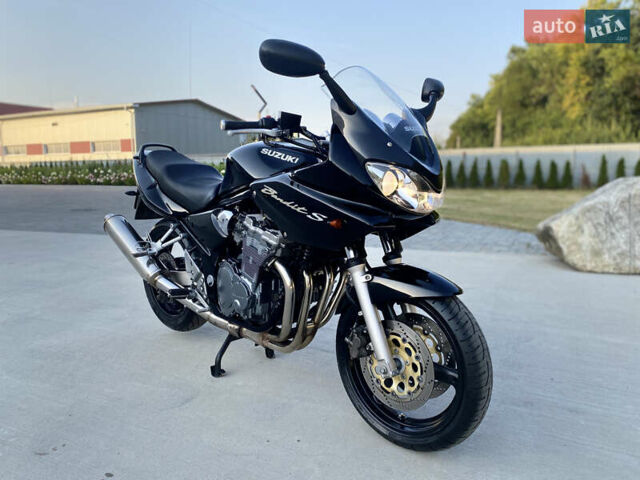 Чорний Сузукі GSF 600 Bandit S, об'ємом двигуна 0.6 л та пробігом 34 тис. км за 3299 $, фото 1 на Automoto.ua