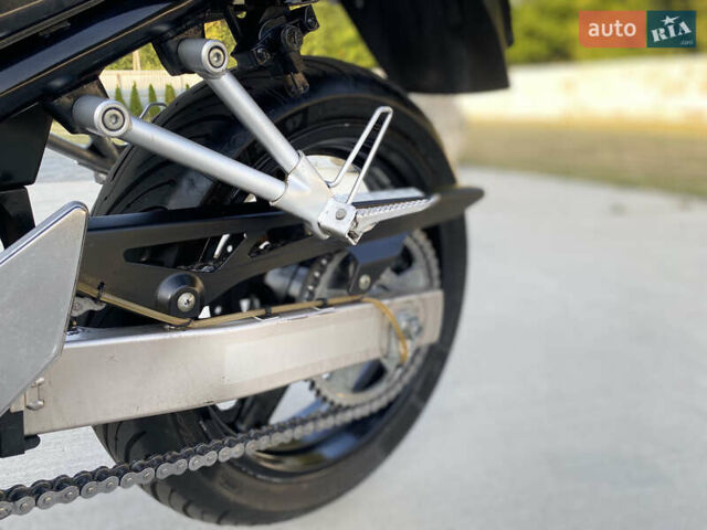 Чорний Сузукі GSF 600 Bandit S, об'ємом двигуна 0.6 л та пробігом 34 тис. км за 3299 $, фото 25 на Automoto.ua