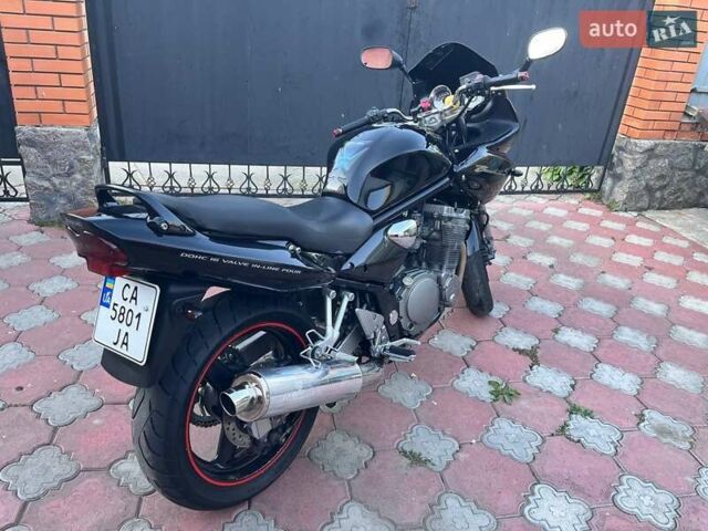 Чорний Сузукі GSF 600 Bandit S, об'ємом двигуна 0 л та пробігом 59 тис. км за 4000 $, фото 2 на Automoto.ua
