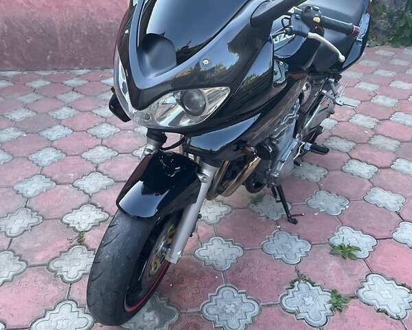 Чорний Сузукі GSF 600 Bandit S, об'ємом двигуна 0 л та пробігом 59 тис. км за 4000 $, фото 4 на Automoto.ua