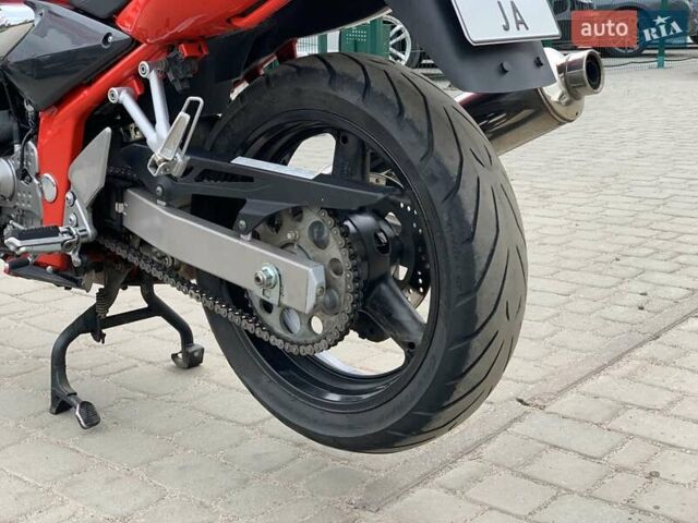 Красный Сузуки GSF 600 Bandit S, объемом двигателя 0.6 л и пробегом 31 тыс. км за 3855 $, фото 19 на Automoto.ua