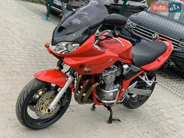 Красный Сузуки GSF 600 Bandit S, объемом двигателя 0.6 л и пробегом 31 тыс. км за 3855 $, фото 2 на Automoto.ua